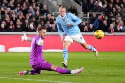 Video bóng đá Brentford - Man City: Rực rỡ hat-trick, áp sát ngôi đầu (Ngoại hạng Anh)