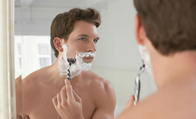6 mẹo khi cạo râu giúp hạn chế mụn và viêm da cho nam giới - 3