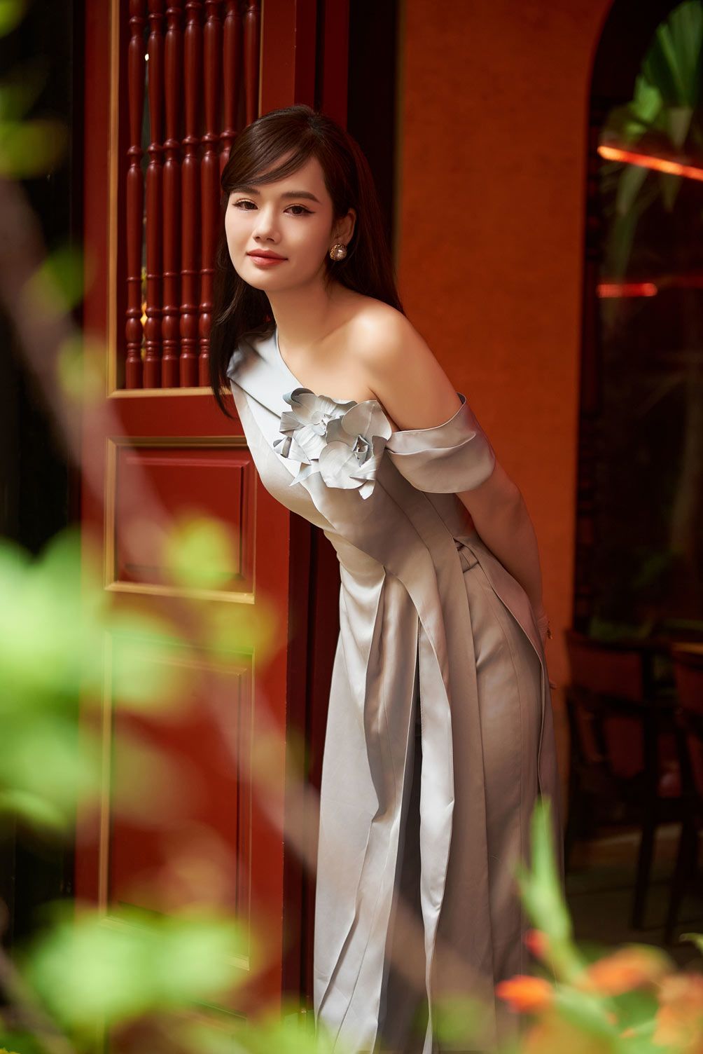 Top Miss Teen Phương Thảo đẹp nền nã như nàng xuân ngày Tết - 3