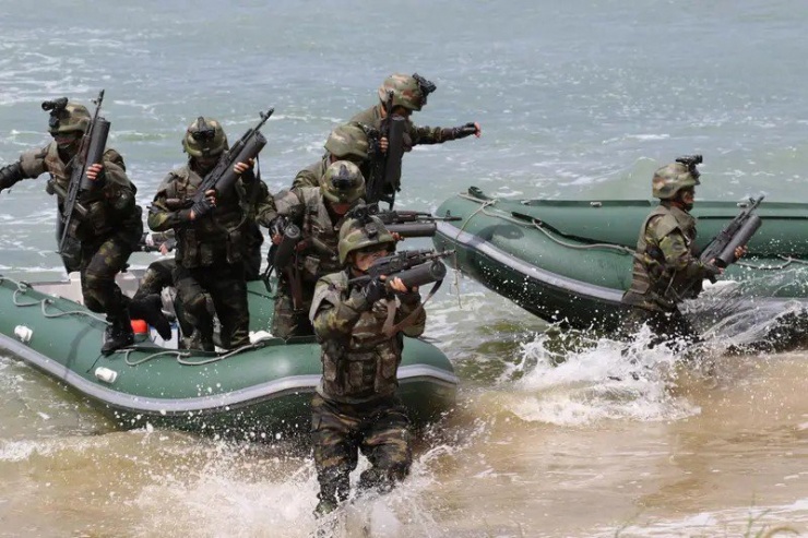 Lực lượng đặc nhiệm của Triều Tiên trong một cuộc tập trận hồi tháng 8-2017. Ảnh: AFP
