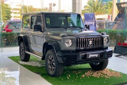 Tin tức ô tô - Đại lý Việt Nam chào bán Suzuki Jimny độ kiểu G 63 giá 999 triệu đồng