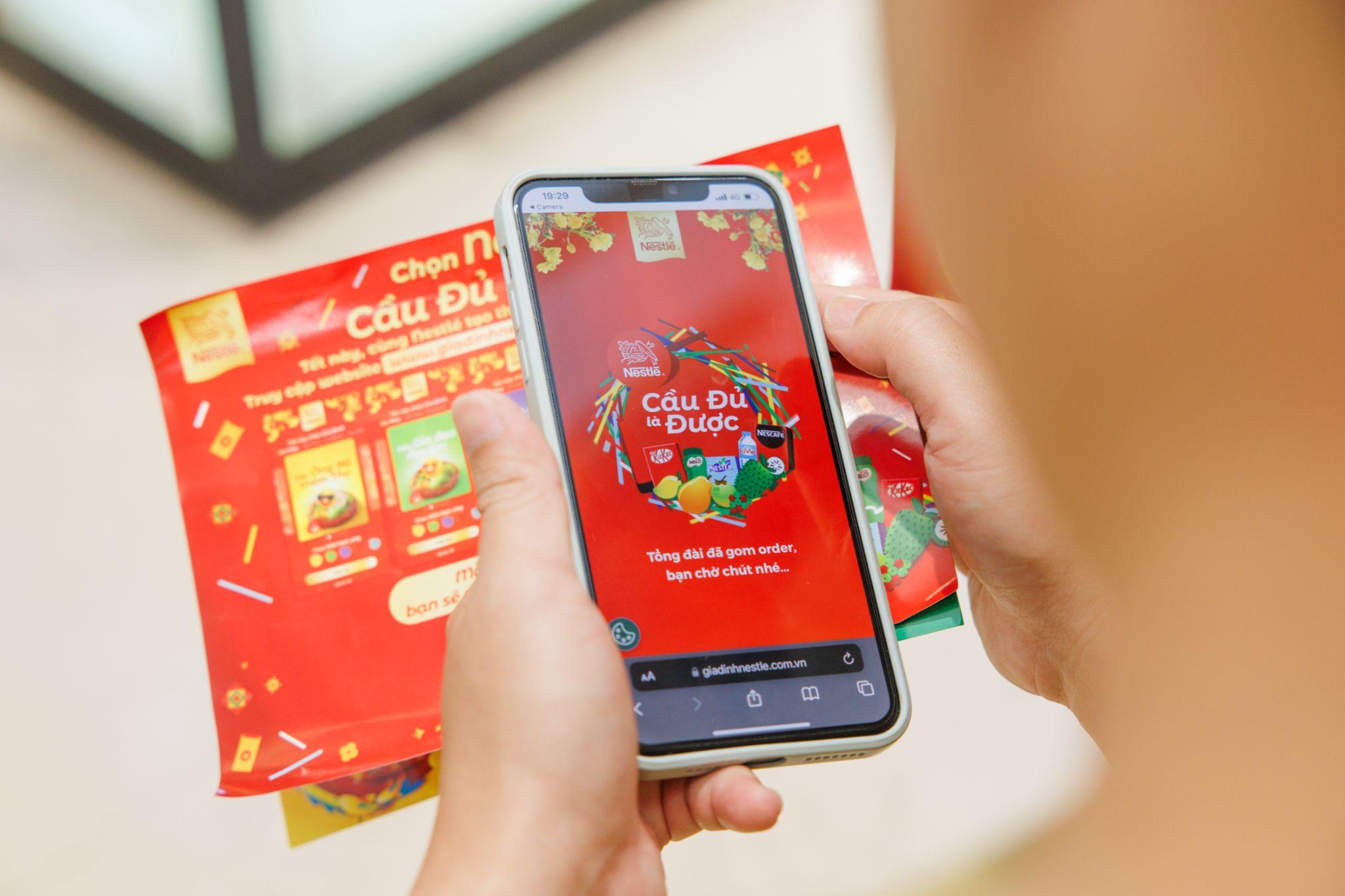 Gần 45.000 gia đình Việt tham gia tạo lời chúc “Cầu Đủ Là Được” cùng Nestlé. Ảnh: Nestlé