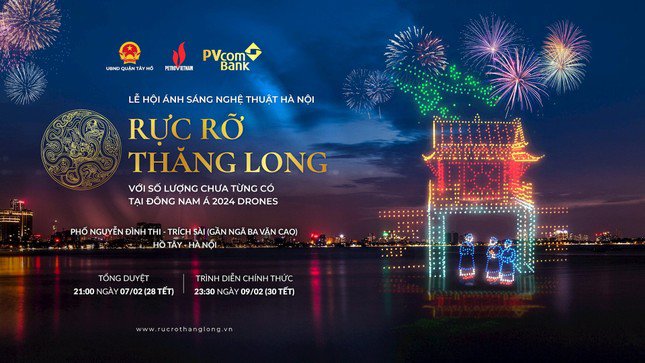 Lễ hội ánh sáng nghệ thuật Hà Nội - Rực rỡ Thăng Long được trình diễn bằng 2.024 máy bay không người lái (drone) trong đêm Giao thừa.