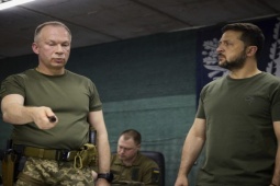 Thế giới - Ông Zelensky chính thức sa thải Tổng Tư lệnh, công bố người thay thế