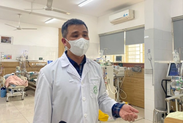 Bác sĩ Nguyễn Trung Nguyên thông tin về tình trạng ngộ độc rượu