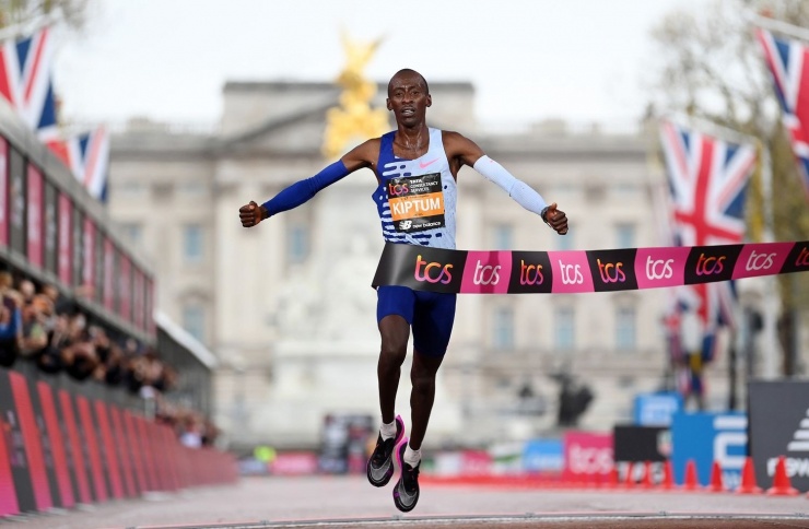 Kelvin Kiptum và hành trình phi thường từ cậu bé chăn dê đến kỷ lục gia marathon thế giới - 6