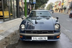 Ngắm xe - Ông Đặng Lê Nguyên Vũ cầm lái mẫu xe siêu hiếm Datsun 280 SX tại Việt Nam