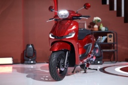 Thế giới xe - Có nên đưa Honda Stylo 160 giá 43 triệu đồng về Việt Nam không?