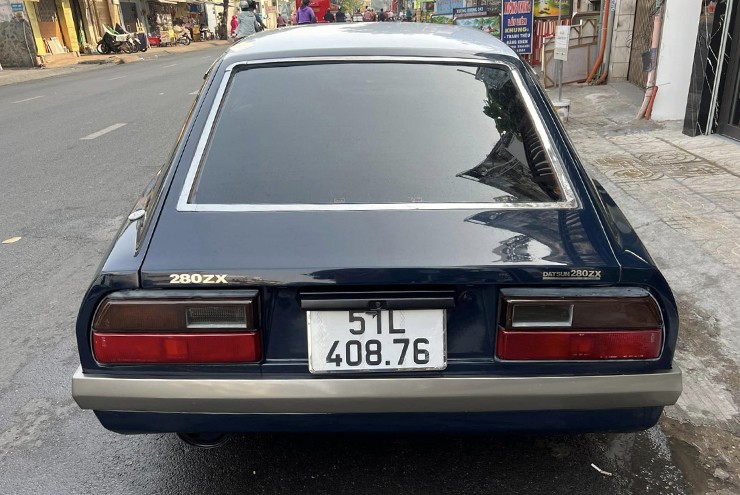 Ông Đặng Lê Nguyên Vũ cầm lái mẫu xe siêu hiếm Datsun 280 SX tại Việt Nam - 4