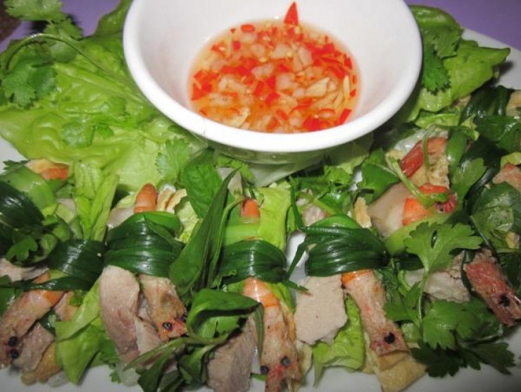 Món tôm cuốn thịt ba chỉ ăn một lần là khó quên