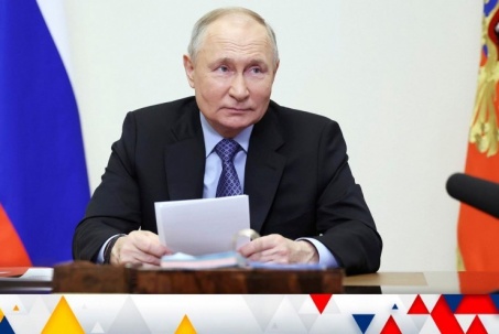 Điện Kremlin lên tiếng về tin đồn ông Putin "đề nghị đóng băng xung đột ở Ukraine"