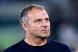 Bóng đá - Tin mới nhất bóng đá tối 15/2: HLV Hansi Flick đổi người đại diện, sắp tái xuất bóng đá