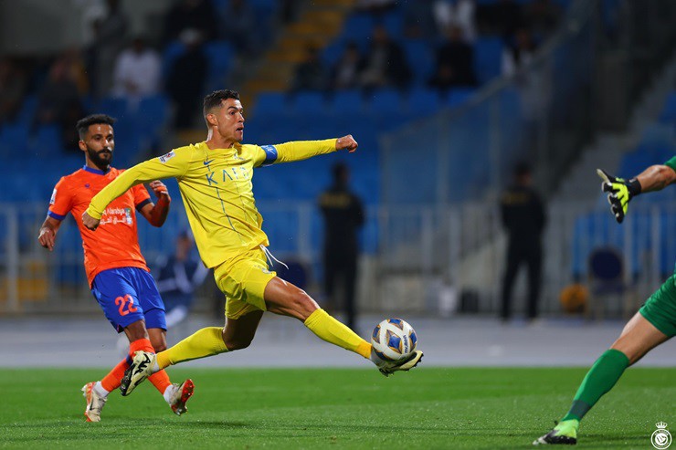 Khoảnh khắc Ronaldo dứt điểm tinh tế ghi bàn cho&nbsp;Al Nassr