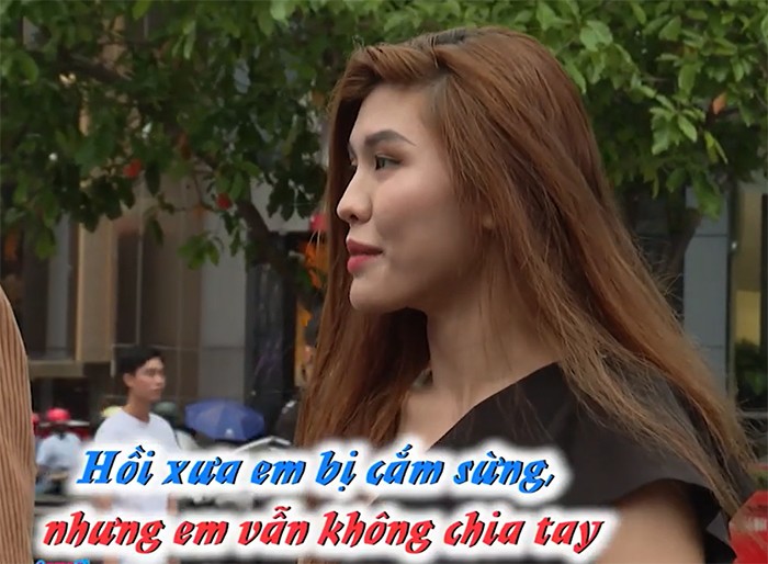 Cô gái xinh đẹp dạo phố Nguyễn Huệ tìm được chàng kiểm toán viên điển trai - 4