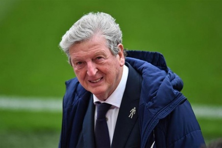 Tin mới nhất bóng đá tối 16/2: Sức khỏe HLV Roy Hodgson đã tạm ổn