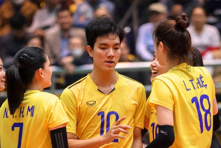 CLB Ninh Bình LPBank đang là đương kim vô địch giải bóng chuyền nữ quốc gia