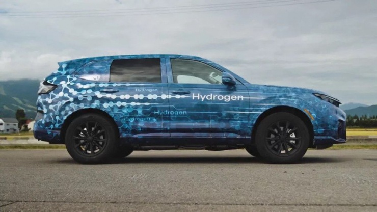 Honda CR-V FCEV có thể chạy bằng hydro hoặc điện