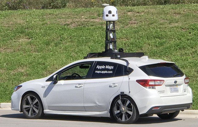 Một chiếc xe hoạt động thu thập dữ liệu cho Apple Maps tại Hoa Kỳ vào cuối tháng 9/2019.