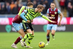 Video bóng đá Burnley - Arsenal: "Cơn mưa" bàn thắng, ác mộng ở Turf Moor (Ngoại hạng Anh)