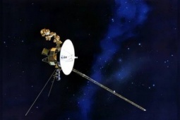 Tàu thăm dò Voyager 1 của NASA “im bặt” hơn 3 tháng, cần phép màu để cứu nó