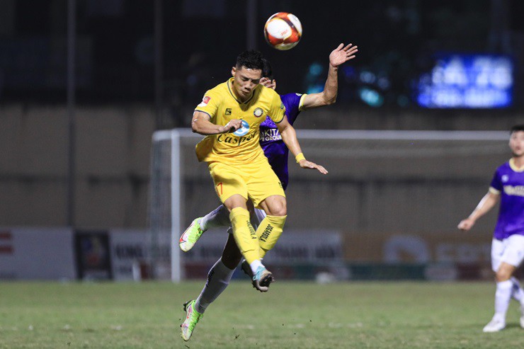 Trực tiếp bóng đá Thanh Hóa - Hà Nội: Antonio ấn định chiến thắng (V-League) (Hết giờ) - 2