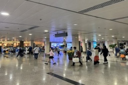 Tin tức trong ngày - Con số bất ngờ về lượng chuyến bay "không chở khách" ở sân bay Tân Sơn Nhất