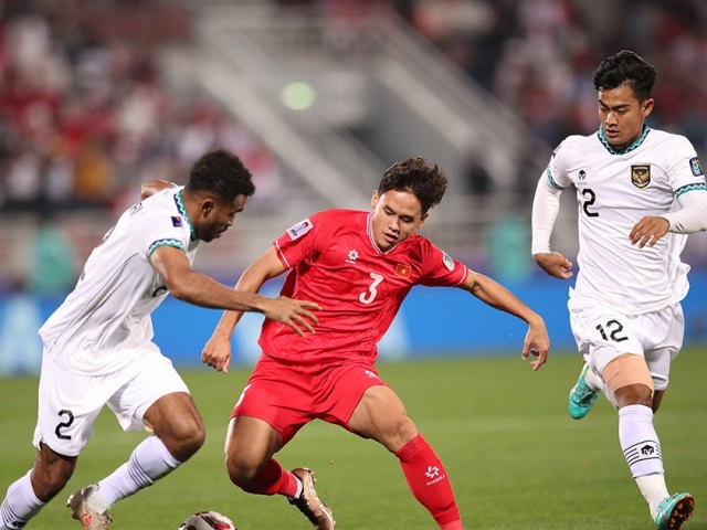 Bóng đá - 2 trận quyết định của HLV Troussier