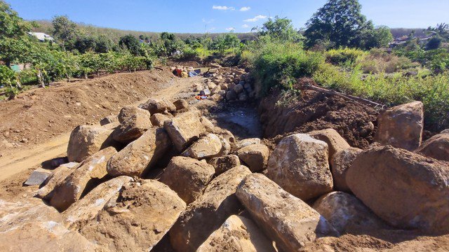Khoảng 150-170m3 đá đã được phát hiện tại hiện trường