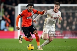 Video bóng đá Luton Town - MU: 14 phút 3 bàn, nghẹt thở tới cuối trận (Ngoại hạng Anh)