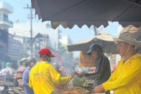 4 tấn cá lóc tiêu thụ trong ngày vía Thần tài