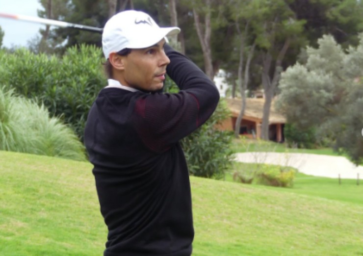 Nadal dành thời gian chơi Golf khi chưa bình phục chấn thương đầu mùa giải 2024