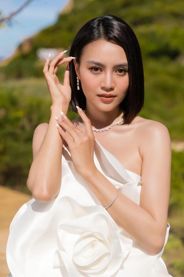 Hiện&nbsp;Ninh Dương Lan Ngọc là tên tuổi đình đám trong showbiz Việt.