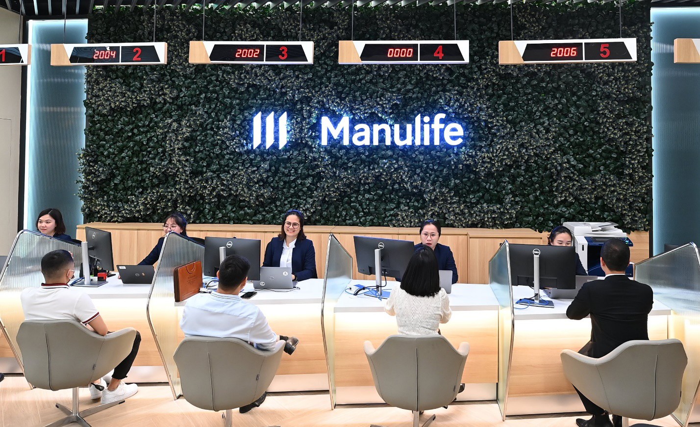 Manulife Việt Nam tiên phong đổi mới, áp dụng công nghệ để 100% khách hàng được tư vấn đầy đủ và chính xác - 2