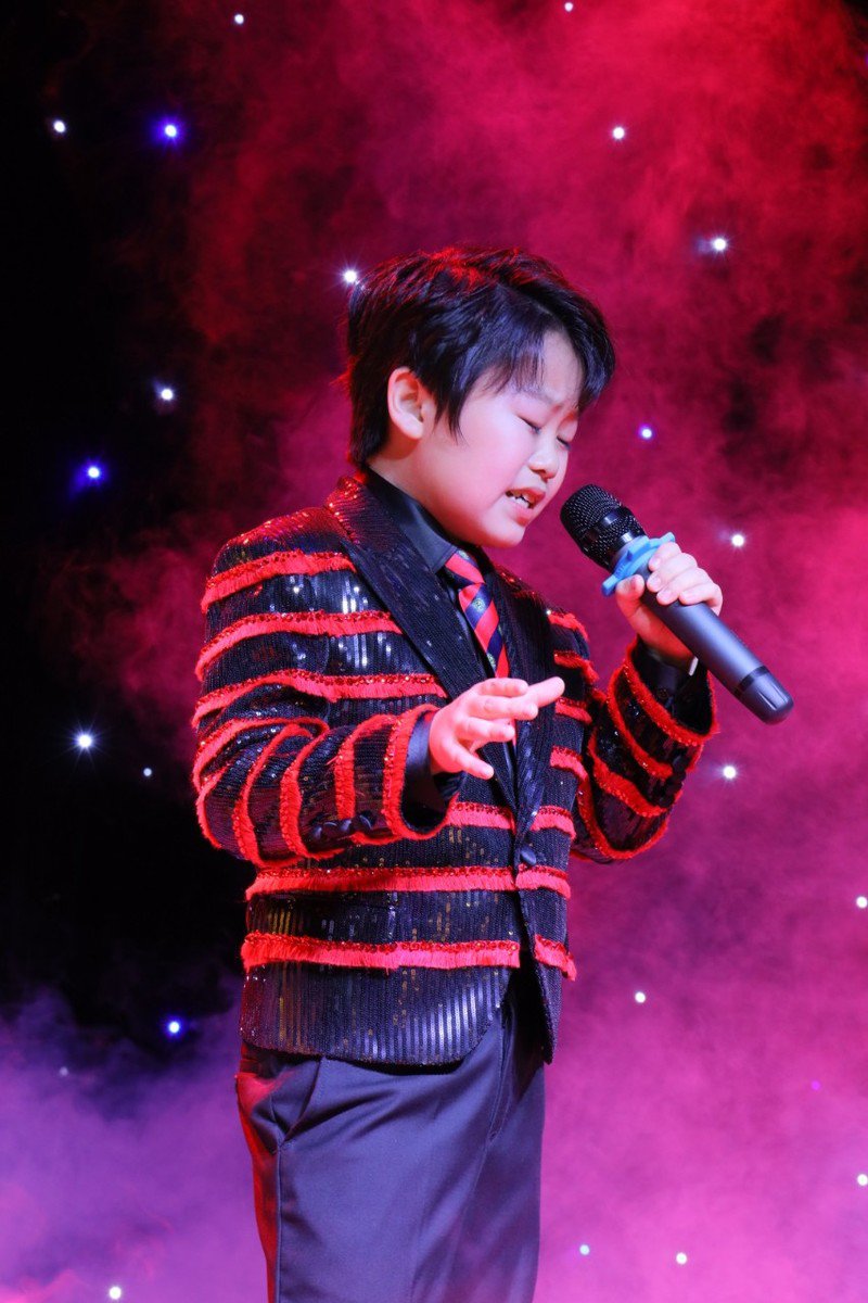 Cậu bé gốc Việt trong Gangnam Style đình đám một thời
