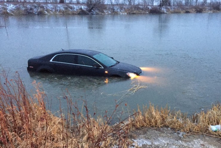 Bi kịch của người phụ nữ bỏ chồng “phi công”: Cuộc hôn nhân 10 ngày