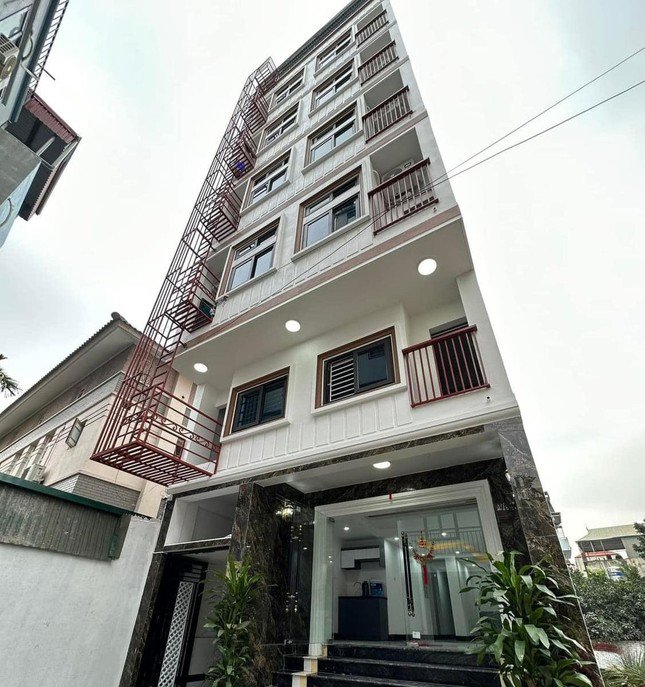 Tòa chung cư mini tại quận Nam Từ Liêm (Hà Nội) có 36 phòng khép kín với diện tích 110m2 xây 8 tầng được rao bán với giá gần 18 tỷ đồng.
