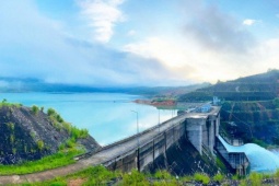 Tin tức trong ngày - Đề nghị kiểm tra việc nạo vét 2 lòng hồ thủy điện ở Lâm Đồng