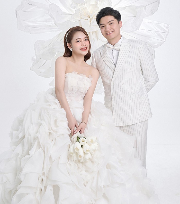 Anh em Nghệ An lấy vợ cùng một ngày, hai cô dâu xinh như hoa hậu - 4