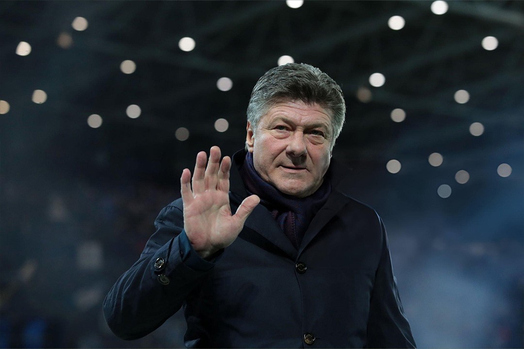 HLV Walter Mazzarri mới bị Napoli sa thải.