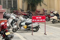 Thế giới xe - Bất ngờ với lý do Honda Lead (đời cũ) được bãi giữ xe dành "vị trí VIP"