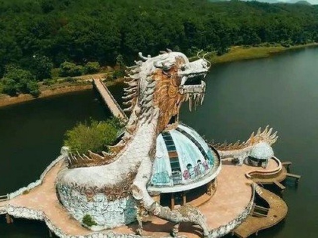 Du lịch - Công viên xuất hiện trong "Taxi Driver 2" sắp bị dỡ bỏ, Gen Z tranh thủ đi check-in