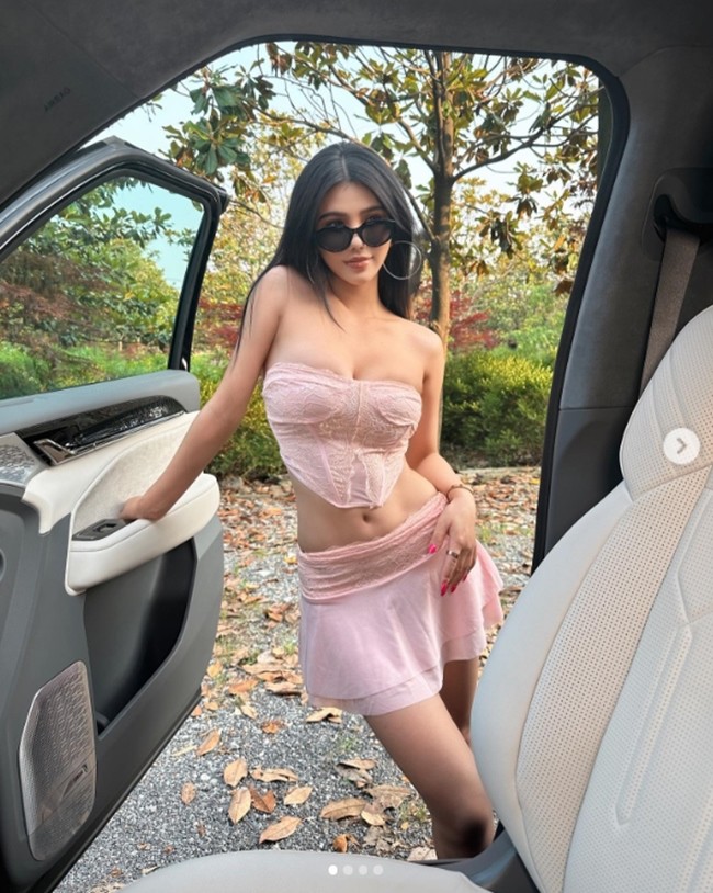 Chân dài xứ tỷ dân đẹp như “thần Vệ Nữ” nhờ tập môn nam tính - 7