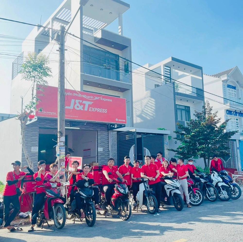 Ổn định và tăng cường đội ngũ “chiến binh” áo đỏ sẽ giúp J&T Express đạt được những mục tiêu phát triển bền vững