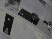 Thời trang Hi-tech - Clip: Hú vía chuột chạy qua bếp từ gây cháy, khói nghi ngút trong nhà