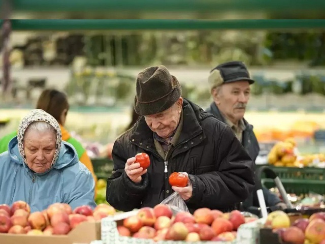 Thế giới - Kinh tế Nga sau 2 năm xung đột: Vượt gió to nhưng còn sóng lớn