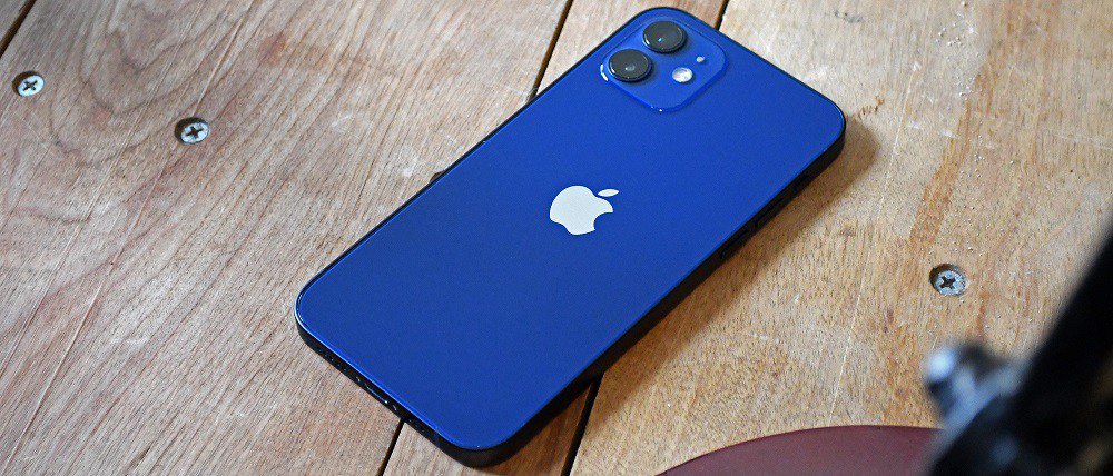 iPhone 12 vs iPhone XS Max: Chọn iPhone nào trong tầm giá dưới 9 triệu? - 3