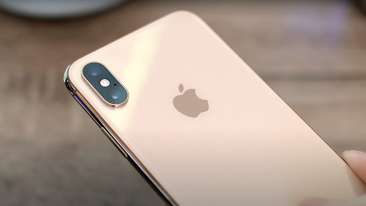 iPhone 12 vs iPhone XS Max: Chọn iPhone nào trong tầm giá dưới 9 triệu? - 2