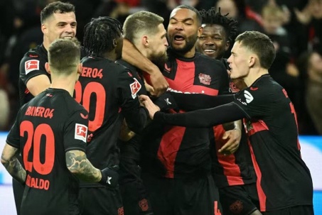 Video bóng đá Leverkusen - Mainz: Tận dụng sai lầm, kỷ lục thiết lập (Bundesliga)