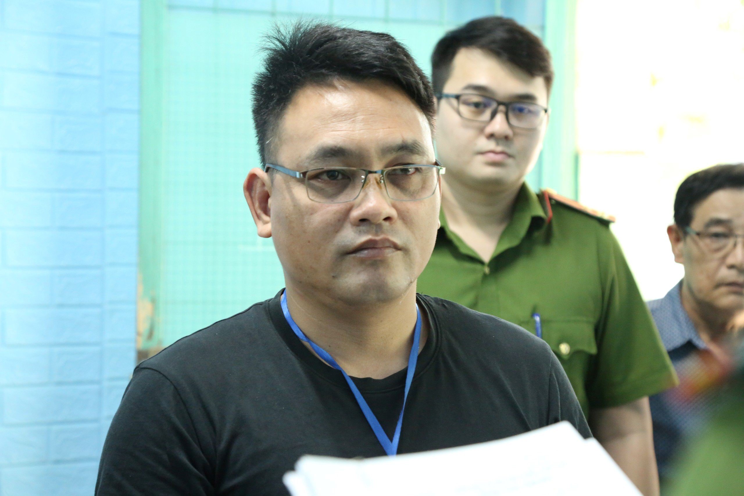 Cơ quan Cảnh sát điều tra tống đạt các quyết định khởi tố, tạm giam đối với Nguyễn Đức Trung