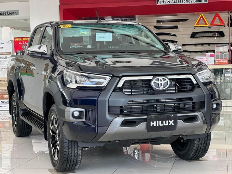 Đại lý Việt Nam nhận cọc Toyota Hilux 2024, giá dự kiến từ 700 triệu đồng - 1
